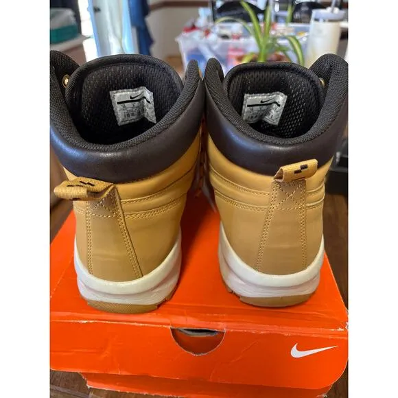 Nike Monoa Leather Boots