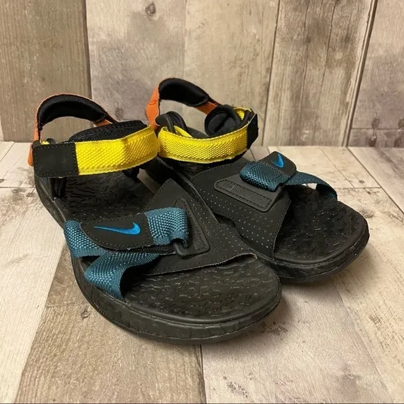 Nike Nike Multicolor ACG Air Deschutz Hiking Sandals Size 7