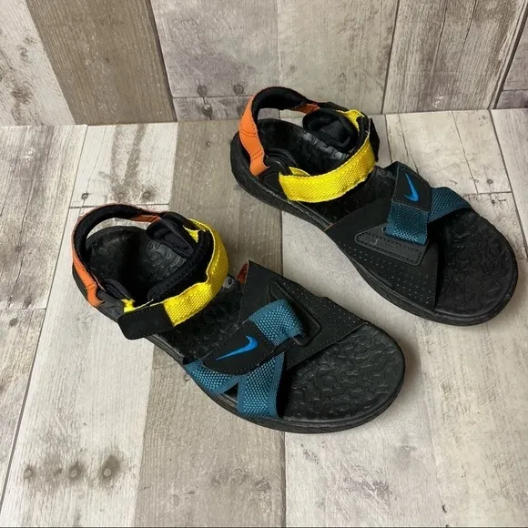 Nike Nike Multicolor ACG Air Deschutz Hiking Sandals Size 7