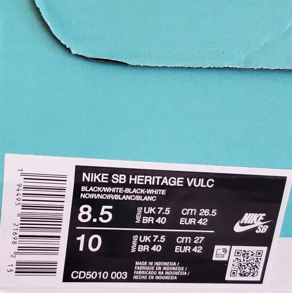 Nike SB Heritage VULC Classic Black &amp; White Skater Street Shoe Sneakers NIB