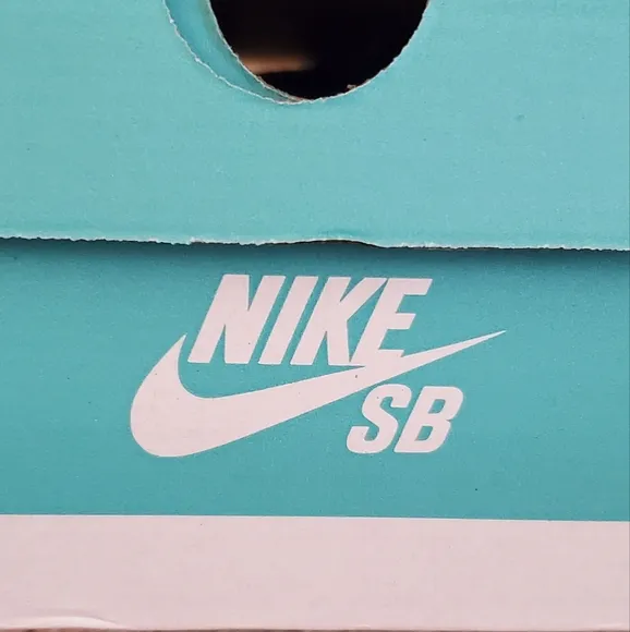 Nike SB Heritage VULC Classic Black &amp; White Skater Street Shoe Sneakers NIB