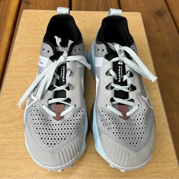 Nike Wm’s ZoomX Zegama Trail Running Shoes #DH0625-005 Light Smoke Grey Sz 6.5