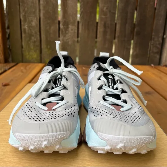 Nike Wm’s ZoomX Zegama Trail Running Shoes #DH0625-005 Light Smoke Grey Sz 6.5