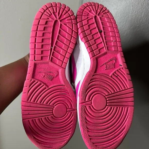 Nike Women's Pink and White Sneakers Size 7 Y Kids