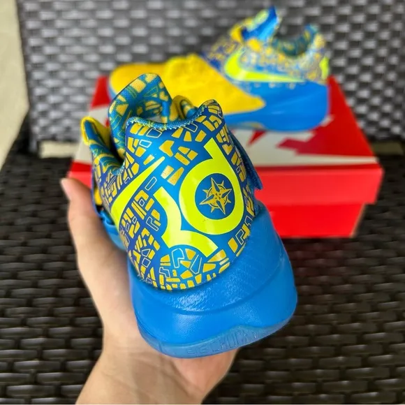 NIKE ZOOM KD 4 2025 SCORING TITLE Size 6