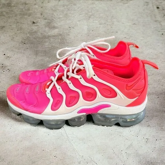 Nike Air VaporMax Plus 'Pink Blast' Women's Sneakers Size 8.5 Pink Lightweight