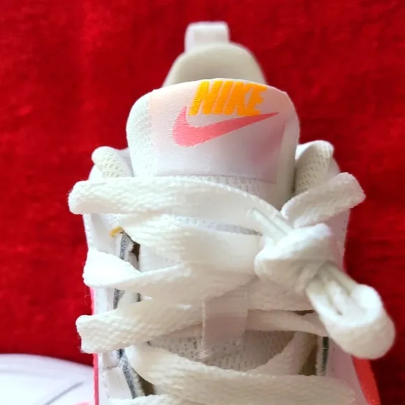 NikeBig Girls Court Borough Low 2 Casual Sneakers - 5.5 Y