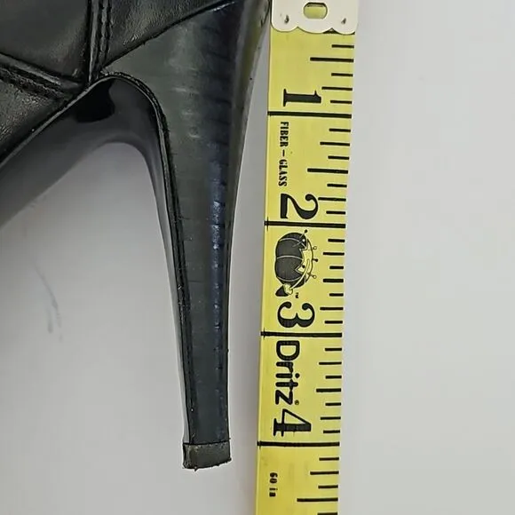 NINE WEST Reindeero Black Leather Strap Heel Zipper Women's Boot Size 6