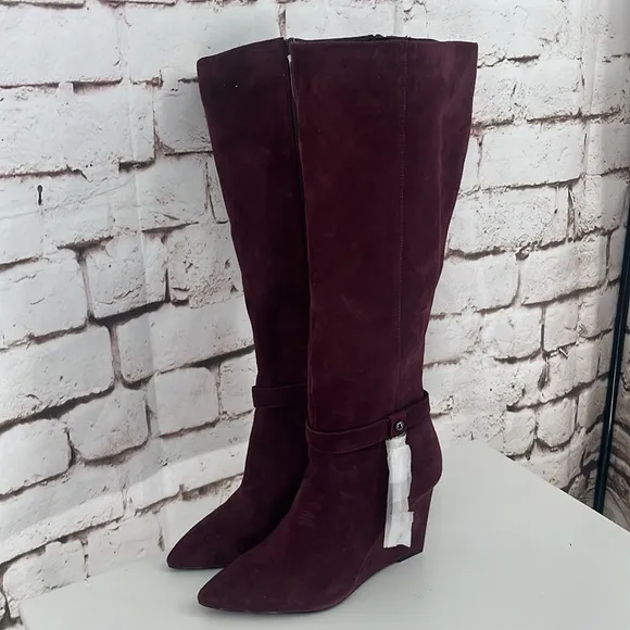 🆕Nine West “Trybecca” Suede Knee High Boots, Size 9.5