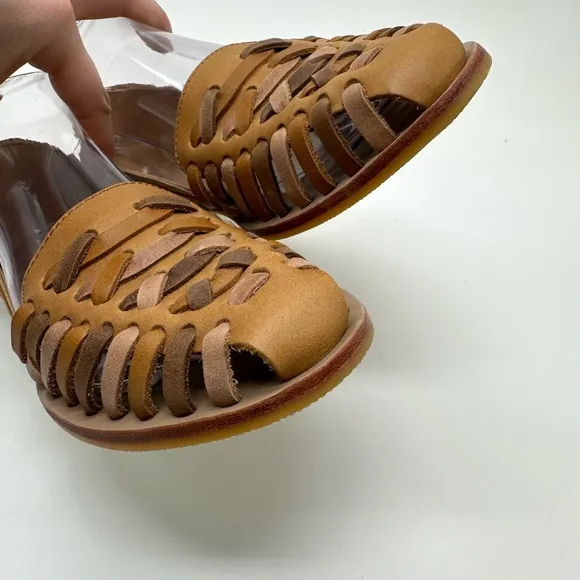 NISOLO | Huarache Sandals in Tobacco Colorblock