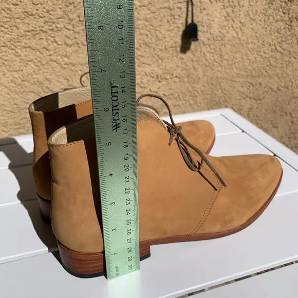 Nisolo lace up nude suede boots size 9