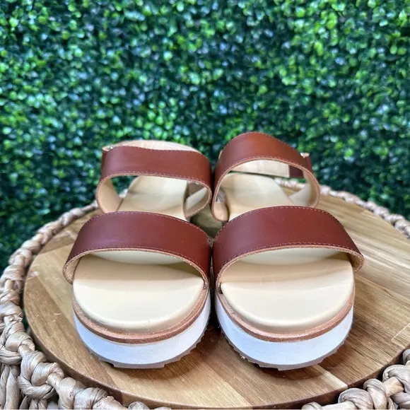 Nisolo x Anthropologie go to flatform sandals in brandy new in box