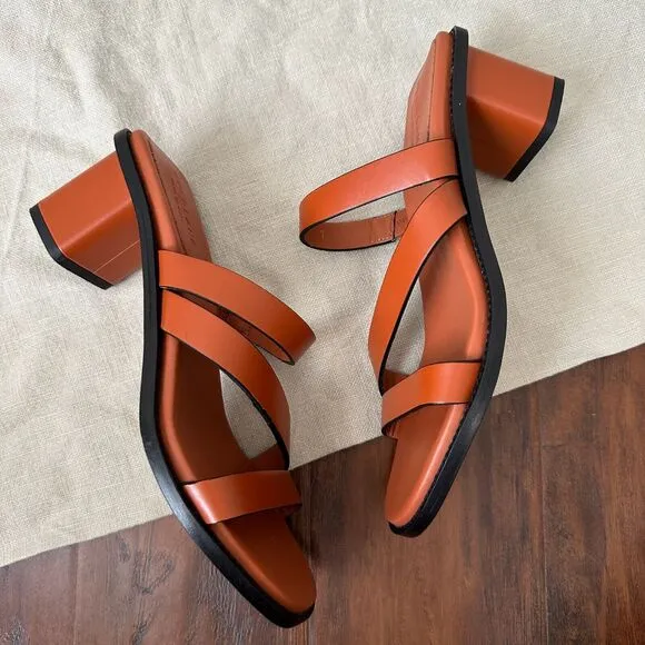 NWOB EVERLANE The Italian Leather Tourist Heel Sandals in Adobe Brown