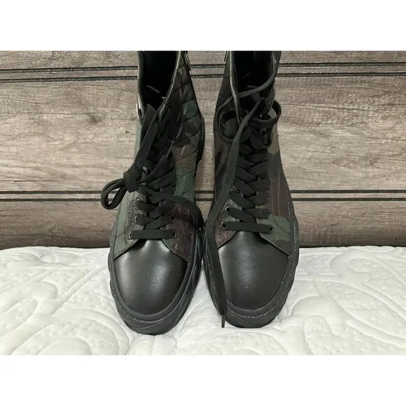 NWOB Karl Lagerfeld Paris Men's SHOES 10.5 Double Back Zip Quilted Camo Hi Top