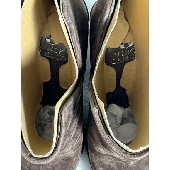 NWOB Vince Camuto Gigietta Womens Pointed Toe Brown Suede Ankle Booties Size 7
