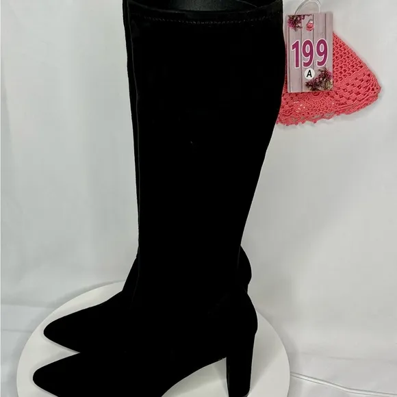 NW/OT Adrienne Vittadini Nanni Pointed Toe Suede Black Dress Boots Size 9