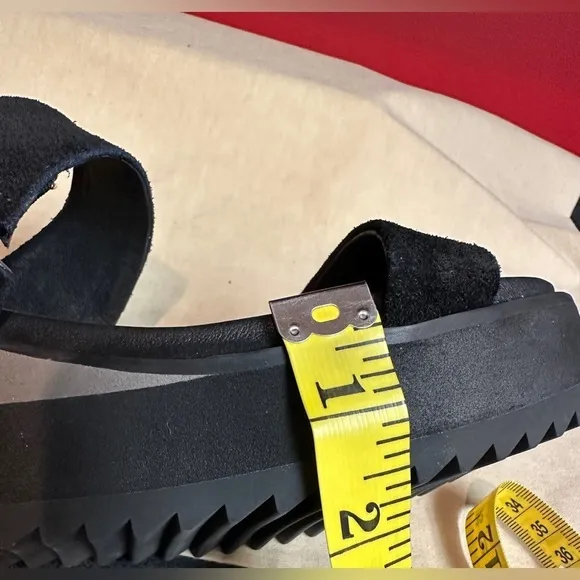 NWOT Antelope Black Suede Platform Sandals Women’s US Sz 8-8.5 EU Sz 39