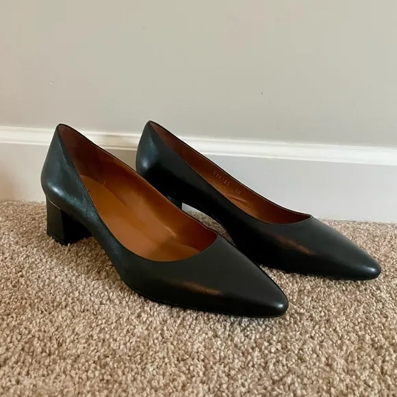 NWOT Aquatalia Pasha Pump (Women) in Black Nappa Leather, Size 10