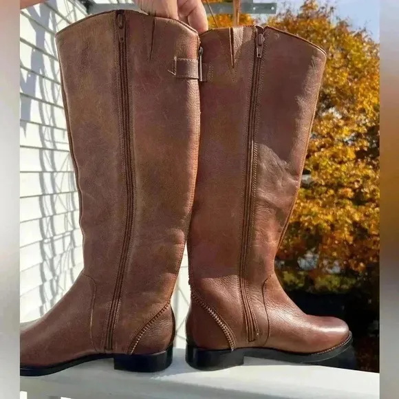 NWOT Arturo Chiang Chestnut Leather Zipper Boot Size 7m