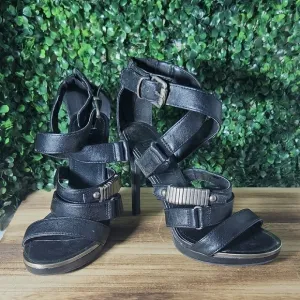 NWOT DKNY Black Strappy Sandals with Chunky Heel and Open Toe – Size 6.5