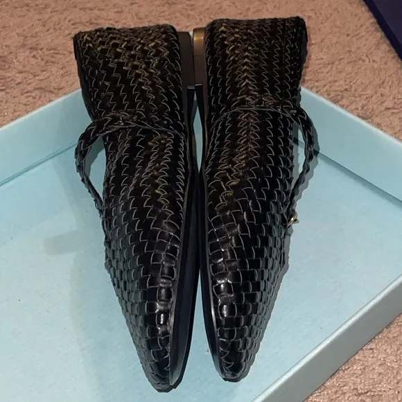 NWOT House of Harlow 1960 Black Women's Flat Shoes Sz. 8
