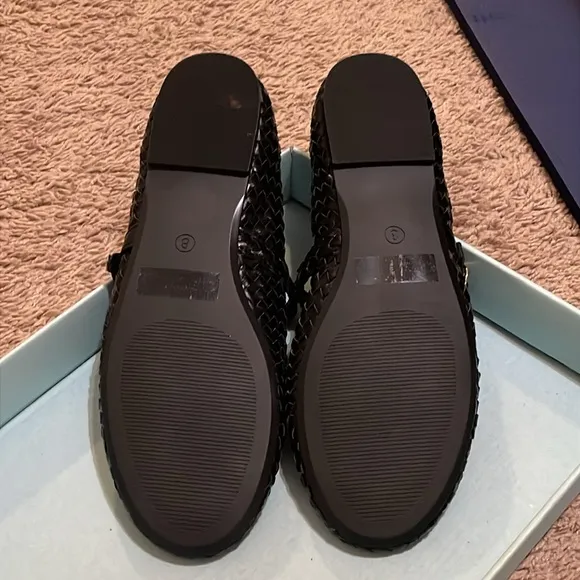 NWOT House of Harlow 1960 Black Women's Flat Shoes Sz. 8
