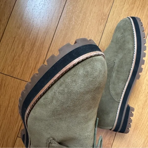 NWOT Madewell Men's Olive Suede Chukka Boots Size 9.5