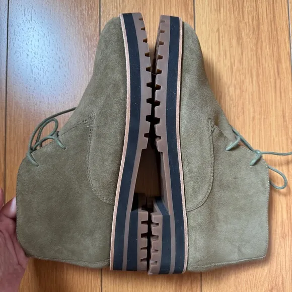NWOT Madewell Men's Olive Suede Chukka Boots Size 9.5