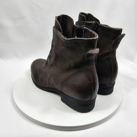 NWOT Miz Mooz Story Ash Ankle Boots Booties Zipper Heel Leather Gray 36 5.5 6