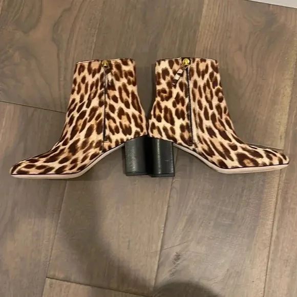 NWOT | Tory Burch | Brooke Leopard Print Cow Hair Ankle Bootie | Size 7