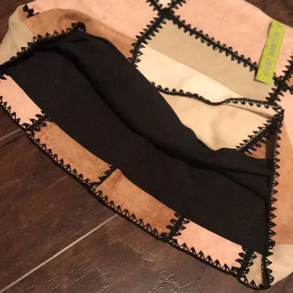 NWT Gianni Bini Suede Skirt