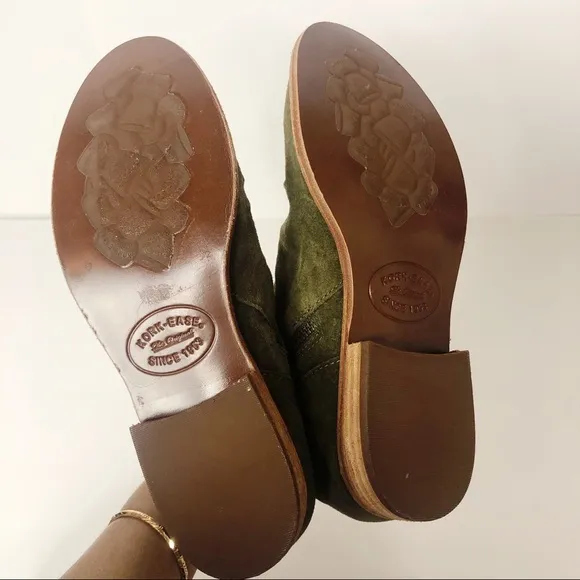NWT Kork-Ease Giba Green Suede Slouchy Ankle Boots