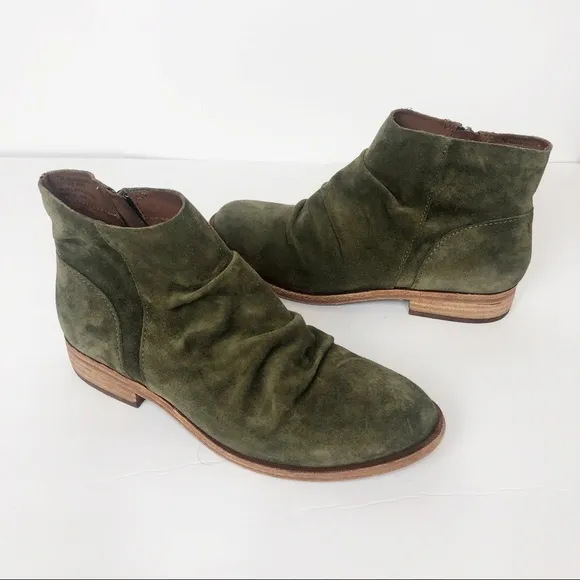 NWT Kork-Ease Giba Green Suede Slouchy Ankle Boots