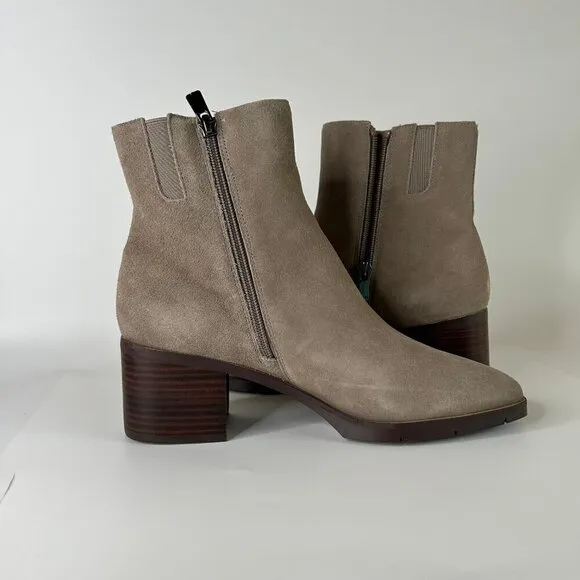 NWT NYDJ Arianna Suede Chelsea Boot Size 8.5 M Taupe with Zipper
