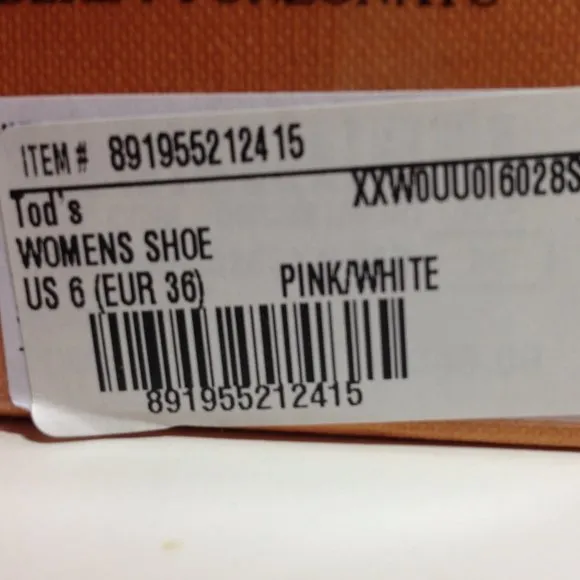 NWT Tod's white/ pink leather fashion sneaker