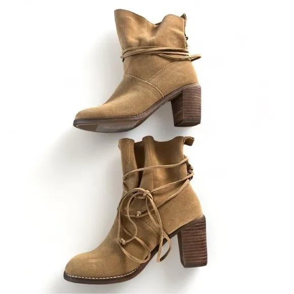 NWT TOMS Mila Leather Suede Tan Heeled Boots Size 6