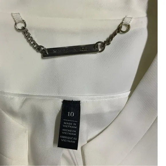 NWT White House Black Market Collarless Petal Sleeve Jacket 10