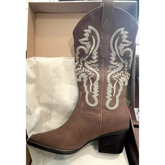 Oasis Society Classic Western Cowgirl Boots Embroidered Navajo Women's 9 Brown