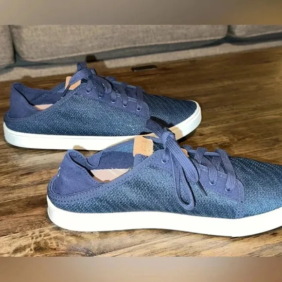 OLUKAI Pehuea LiWomen's Lightweight Blue Slip On Sneakers Shoes Size 9.5 EUC