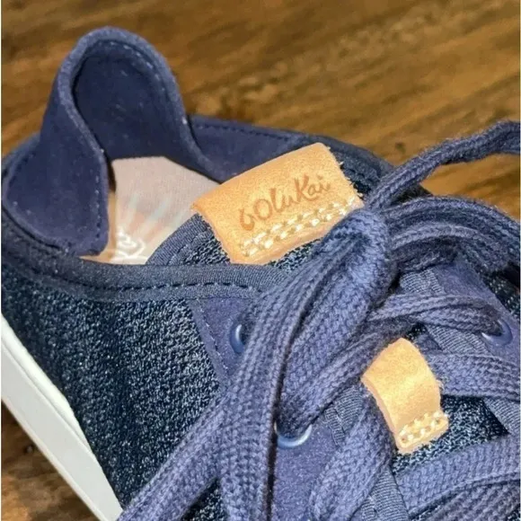 OLUKAI Pehuea LiWomen's Lightweight Blue Slip On Sneakers Shoes Size 9.5 EUC
