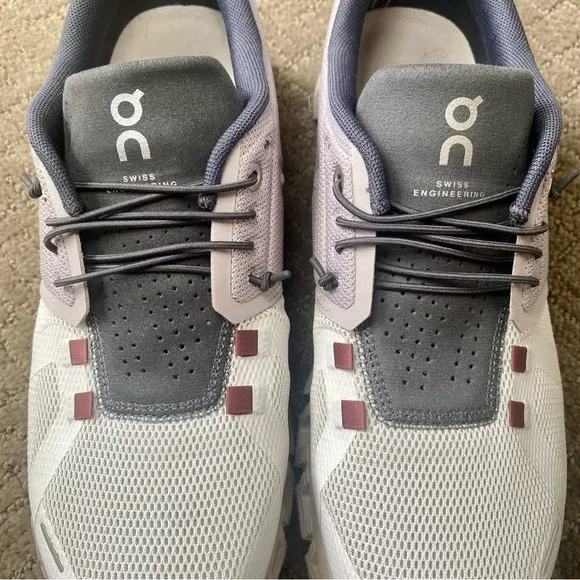 On Cloud 5 Shoes