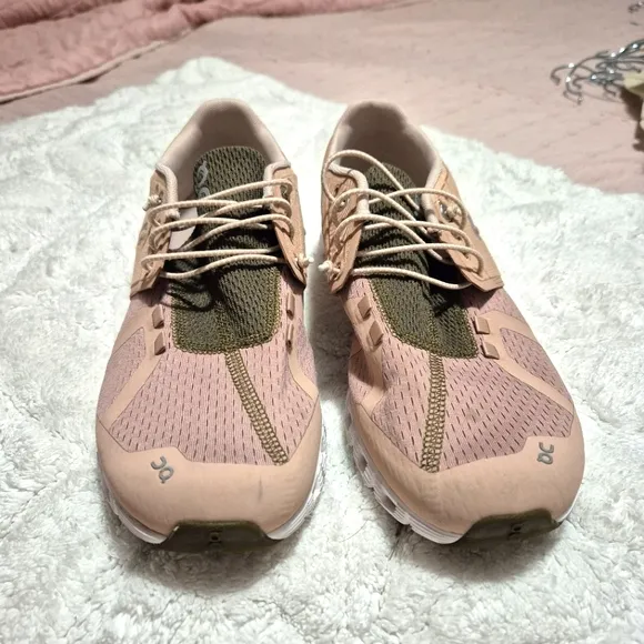 On Running Women's Pink and Green Athletic Shoes..Size:10W