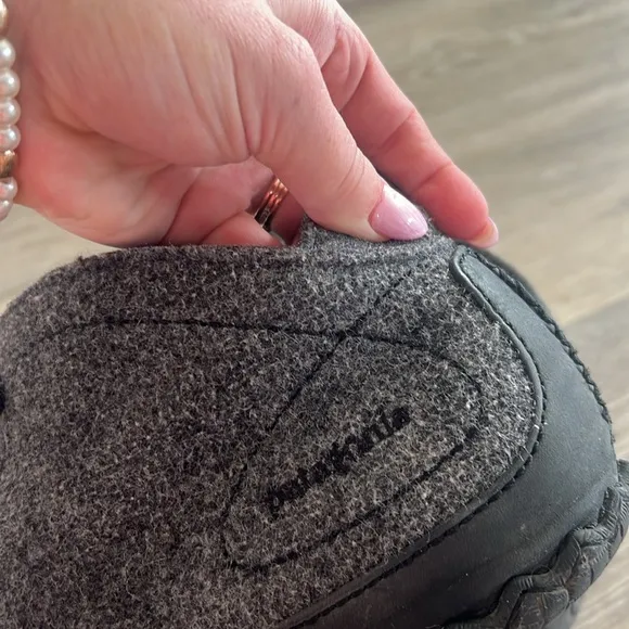 Patagonia Gray Chukka Boots Suede Casual