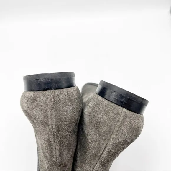 Paul Green Ankle Boots Womens 8 Gray Suede Flat Pull On Comfort Chelsea Bootie