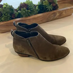 Paul Green Jillian Ankle Bootie suede boots UK women’s 6.5 US women’s size 9 EUC