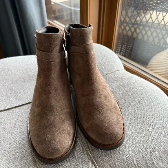 Paul Green Suede Ankle Boots