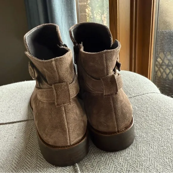 Paul Green Suede Ankle Boots