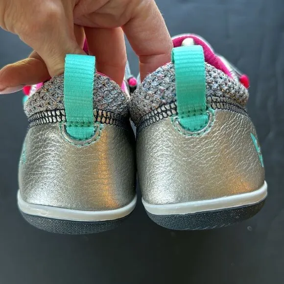 PLAE Ty Hematite Girls Size 4.5 Metallic Silver Pink Laceless Strap Sneakers