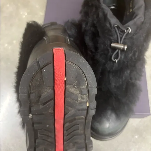 Prada winter boots with faux fur