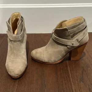 Rag &amp; Bone Women’s Grey Suede Harrow Boots Size 37.5/7.5